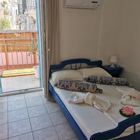 Apartament Aiantas Ermupoli
