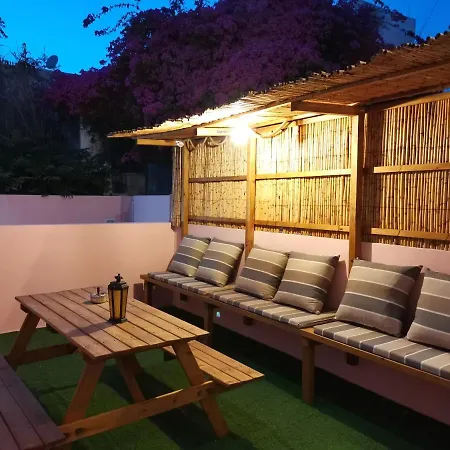 Aiantas Apartmán Ermupoli