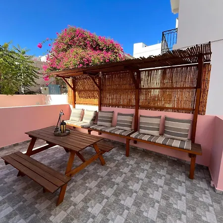 Apartmán Aiantas Ermupoli